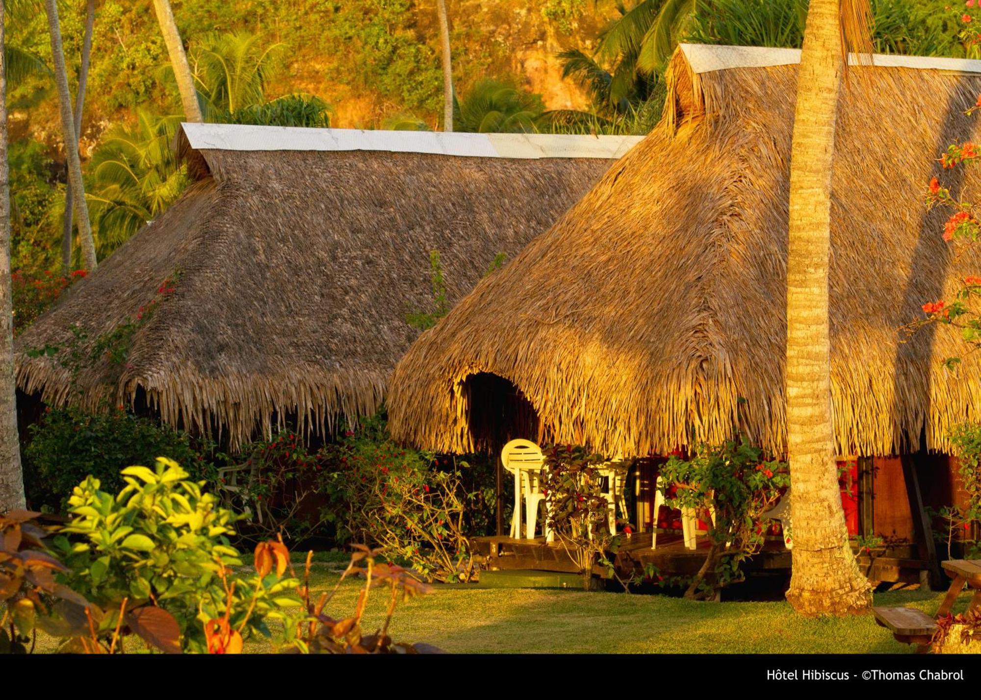 Hotel Hibiscus Papetoai Exterior photo