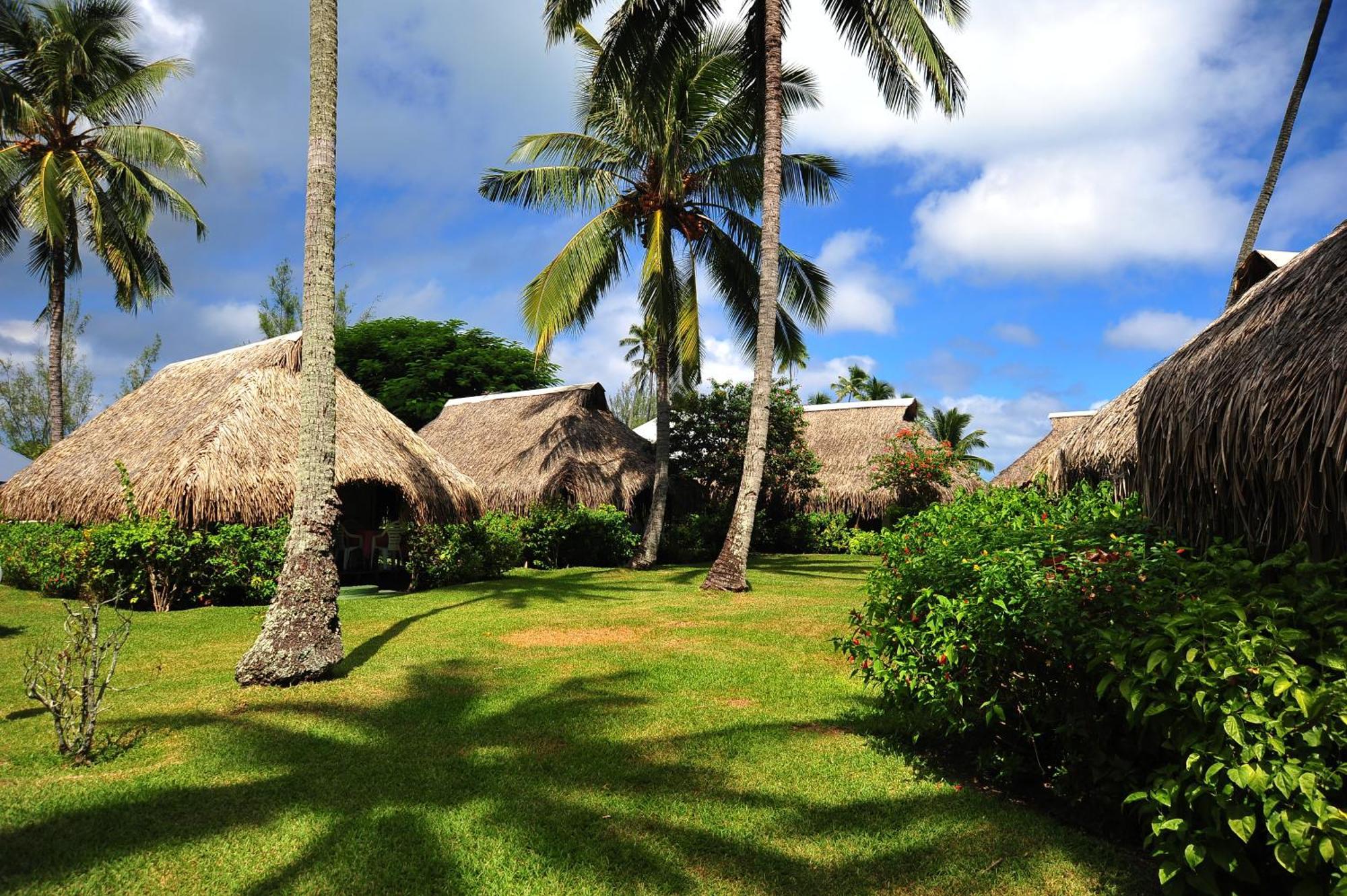 Hotel Hibiscus Papetoai Exterior photo