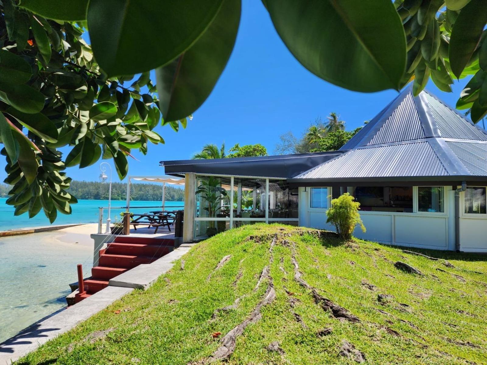 Hotel Hibiscus Papetoai Exterior photo