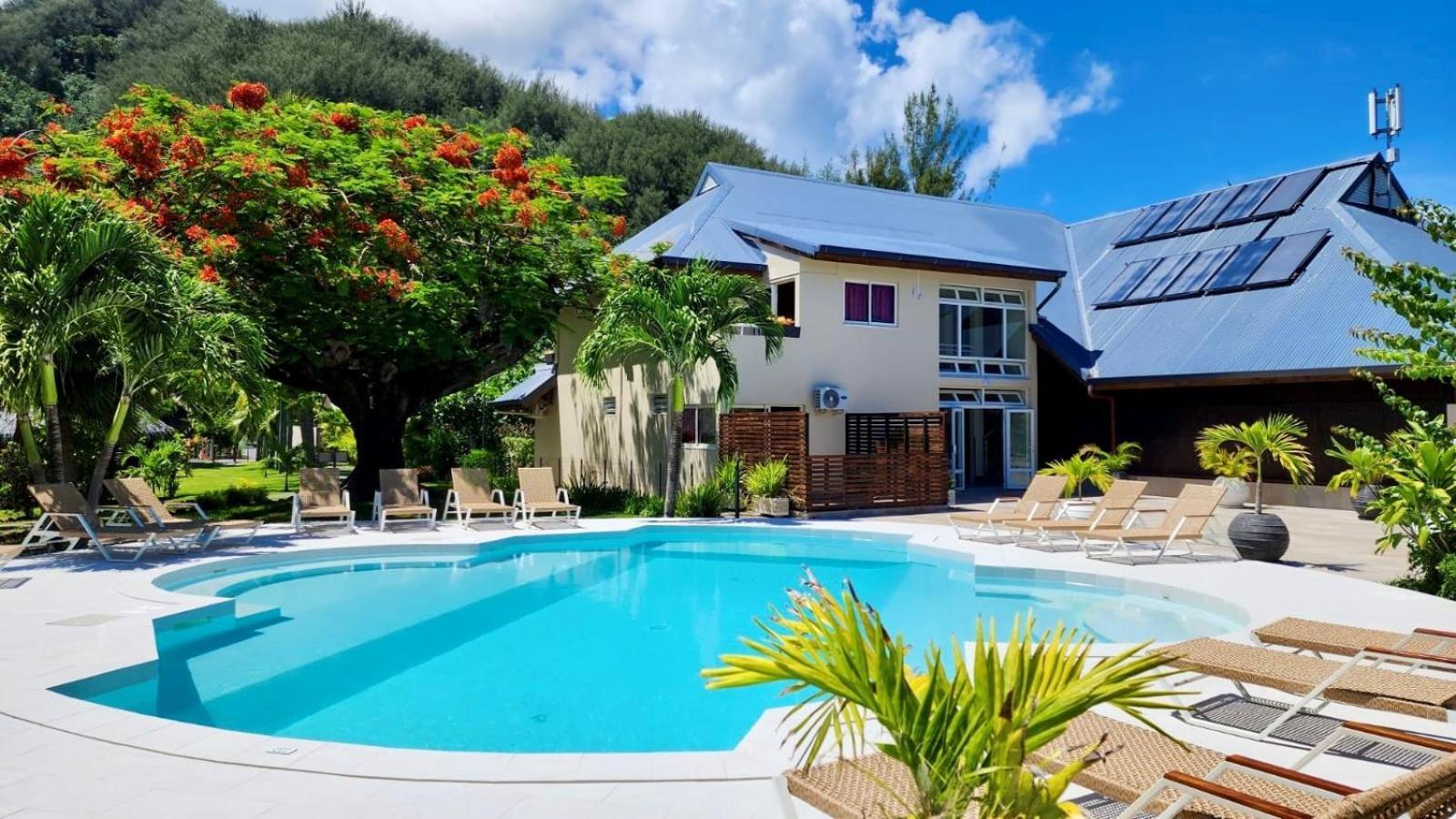 Hotel Hibiscus Papetoai Exterior photo