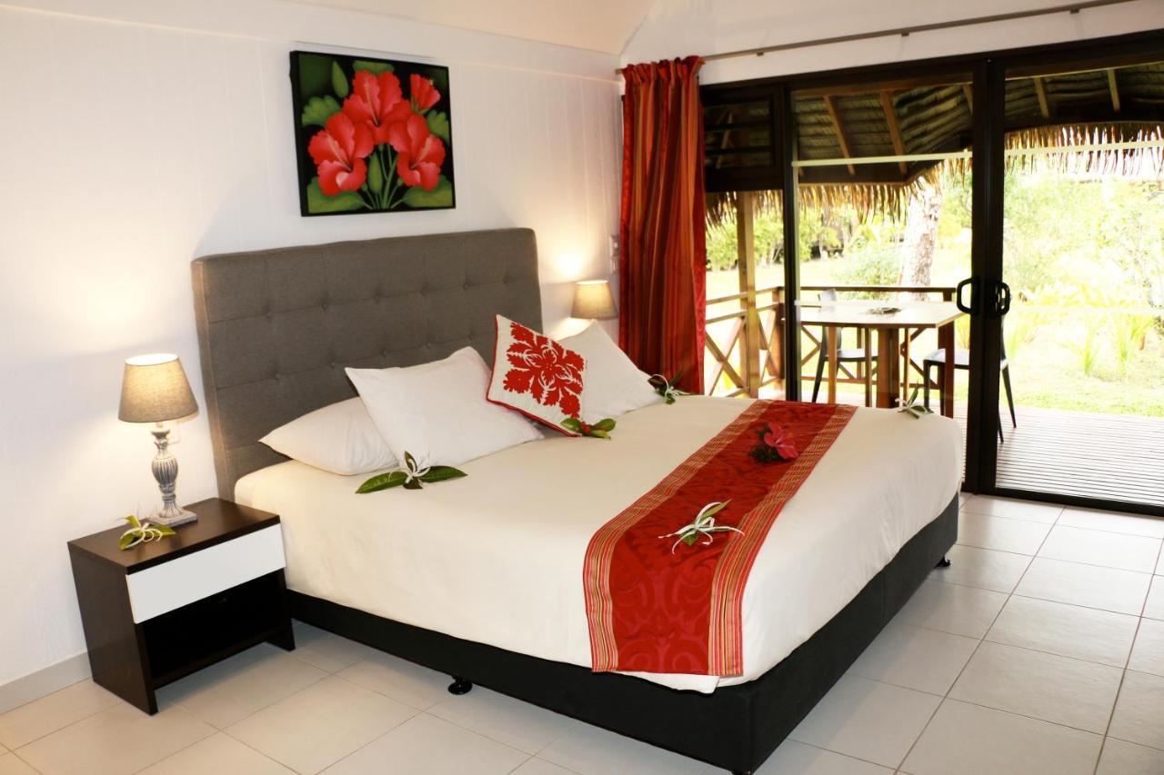 Hotel Hibiscus Papetoai Exterior photo